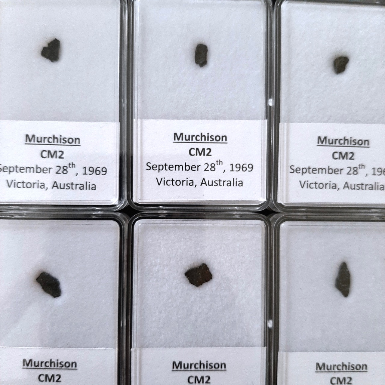 Murchison meteorite. CM2 with pre-solar grains. Box.